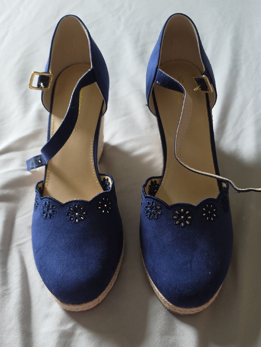 Liz Claiborne Navy Floral Scallop Espadrille Wedge Sandals